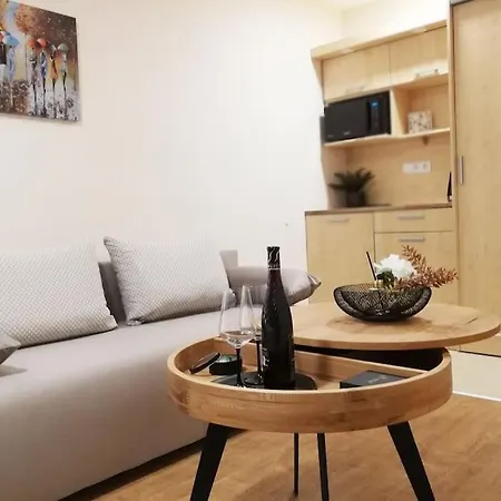 Apartament Moderne Nove Studio Pri Plazi Pre 2 Az 4 Osoby, Premier -