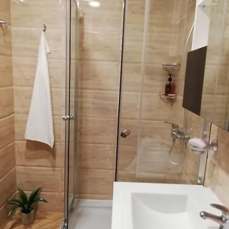 Apartament Moderne Nove Studio Pri Plazi Pre 2 Az 4 Osoby, Premier - *