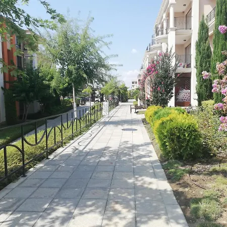 Moderne Nove Studio Pri Plazi Pre 2 Az 4 Osoby, Premier - Apartament